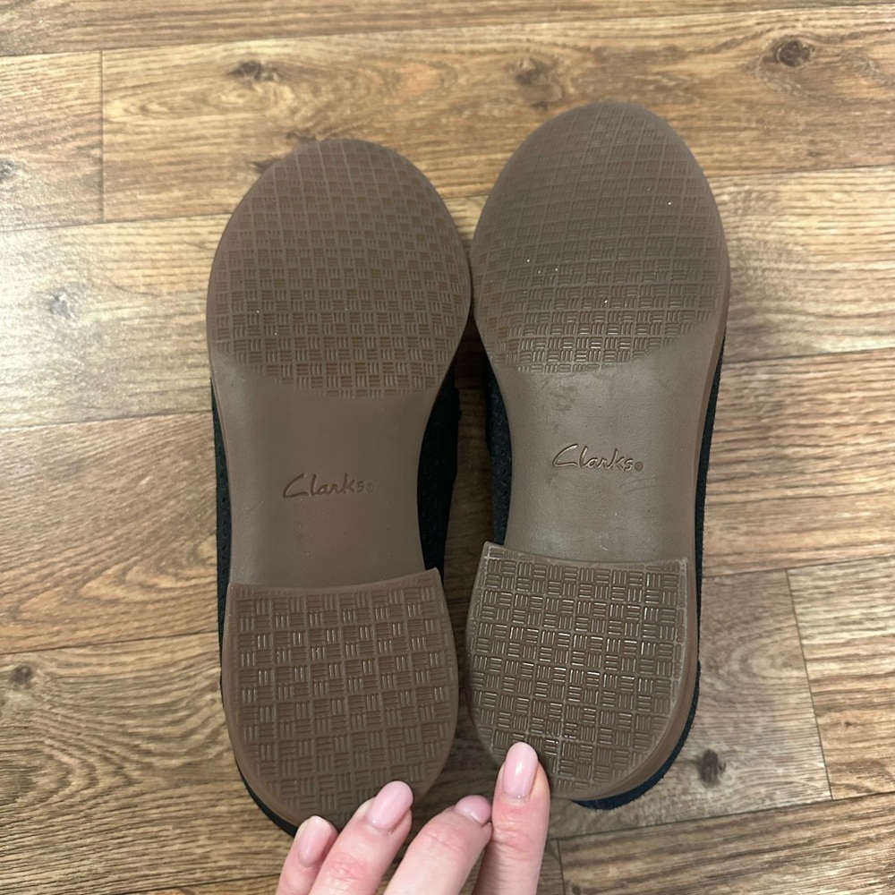 Clarks Black Trish Cove Slip On - Picture 8 of 10